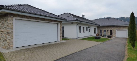 3 bedrooms Villa in Baden-Baden, Germany No. 350724 2