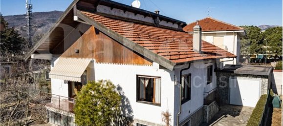 2 bedrooms Villa in Pinerolo, Italy No. 214401 3