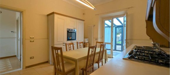 6 Schlafzimmer Villa in Pistoia, Italy, Nr. 370822 9