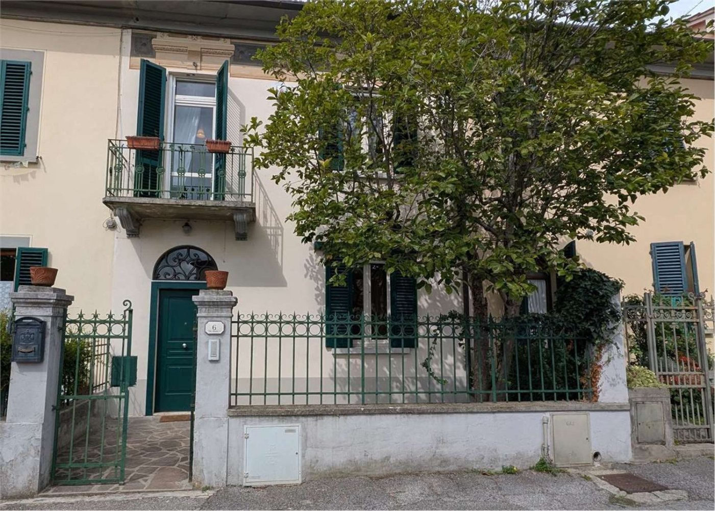 6 Schlafzimmer Villa in Pistoia, Italy, Nr. 370822