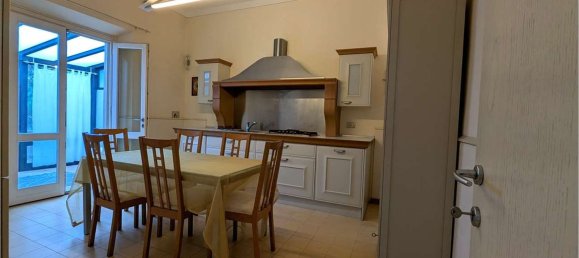 6 Schlafzimmer Villa in Pistoia, Italy, Nr. 370822 8