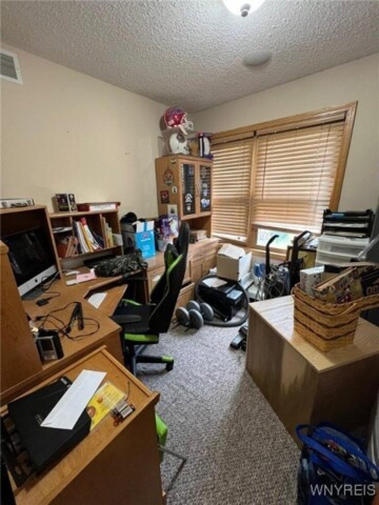 8 bedrooms House in Alden, USA No. 425233