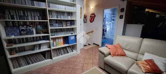 4 rooms Duplex in Valsamoggia, Italy No. 278411 11