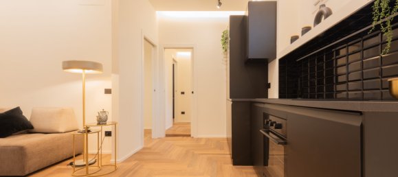 3-salle Appartement à Milan, Italy No. 244477 2