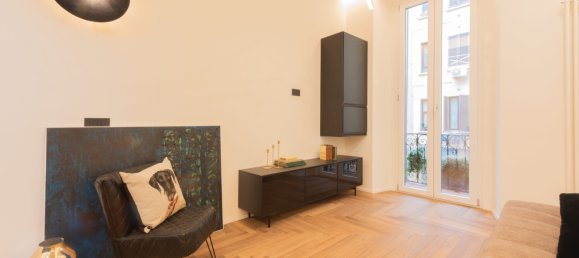 3-salle Appartement à Milan, Italy No. 244477 8