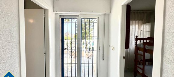 Adosado de 3 dormitorios en Torrevieja, Spain No. 157973 13