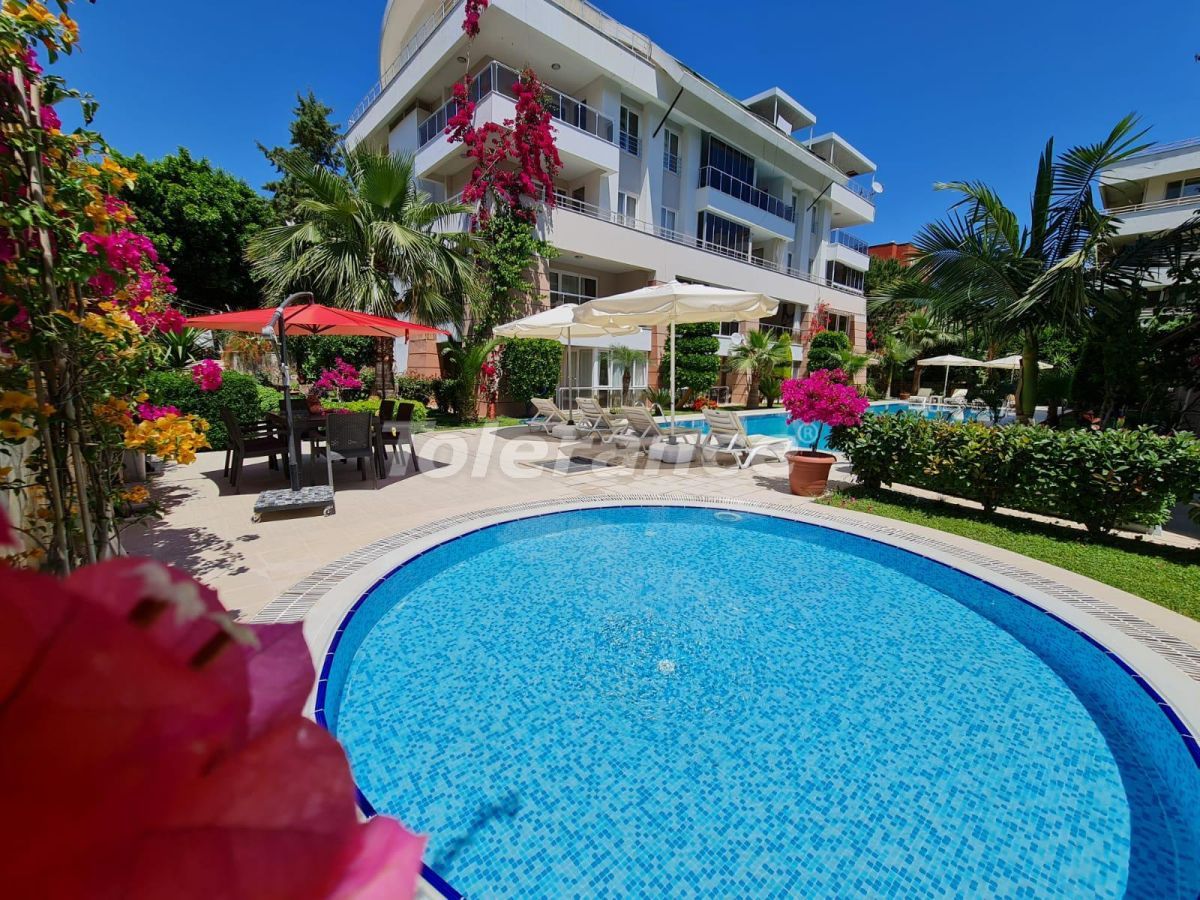 Apartment 3+1 in Kemer, Turkey No. 26878