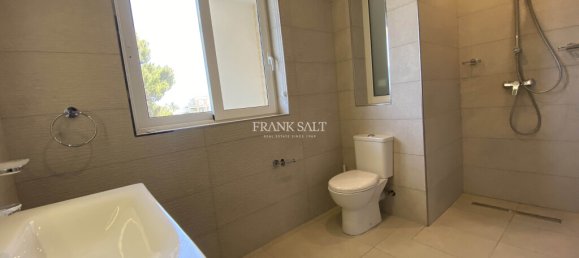 3 غرف نوم فيلا في Saint Paul's Bay, Malta رقم 10208 24