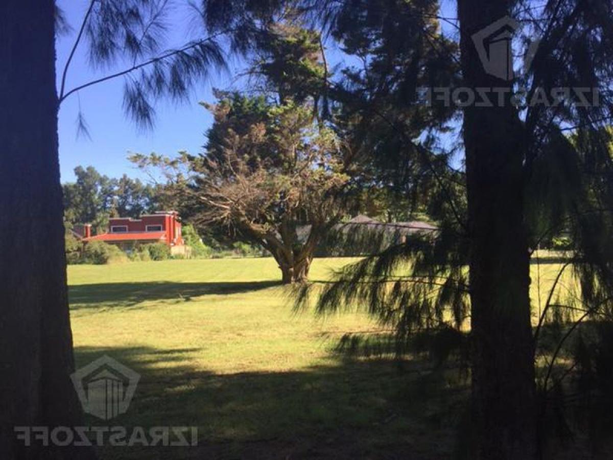 Земельный участок в Пилар, Аргентина № 113354