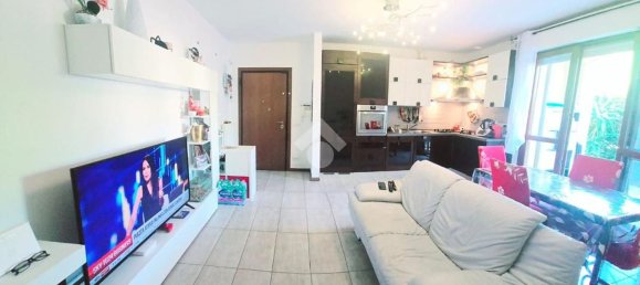 3 rooms Apartment in Bellaria Igea Marina, Italy No. 273836 2