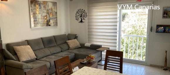 Apartamento de 3 dormitorios en San Lorenzo, Spain No. 15084 3