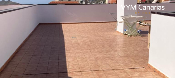 Apartamento de 3 dormitorios en San Lorenzo, Spain No. 15084 23