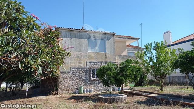 Дом с 6 спальнями в Авиш, Португалия № 130139