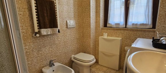 4 bedrooms Villa in Guidonia Montecelio, Italy No. 339457 14