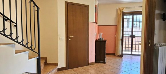 4 bedrooms Villa in Guidonia Montecelio, Italy No. 339457 10