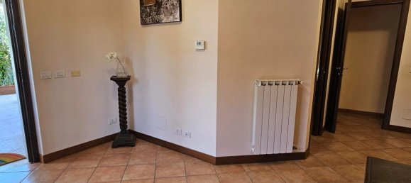 4 bedrooms Villa in Guidonia Montecelio, Italy No. 339457 9