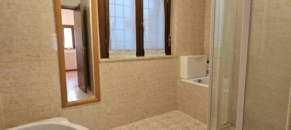 4 bedrooms Villa in Guidonia Montecelio, Italy No. 339457 32