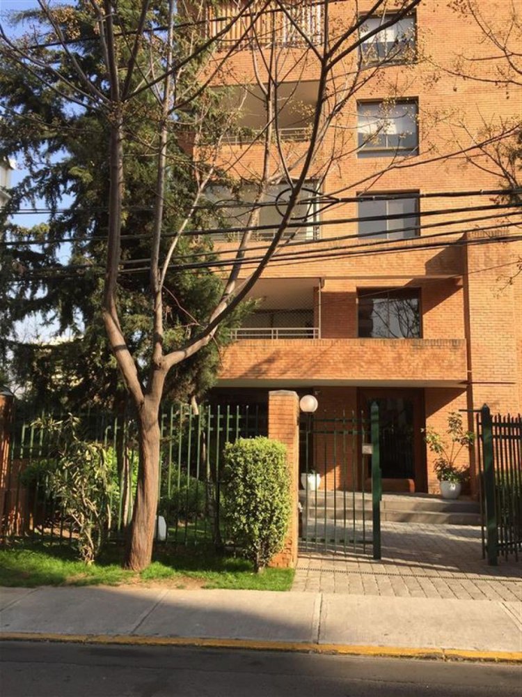 3 bedrooms Apartment in Santiago, Chile No. 4616
