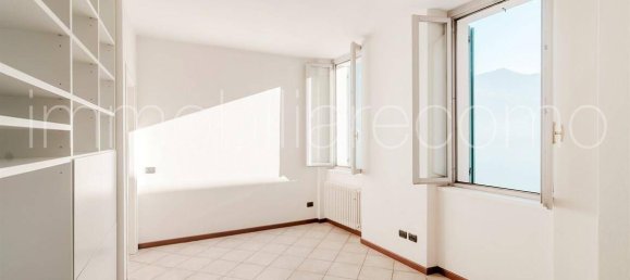 3 bedrooms Apartment in Carate Urio, Italy No. 327115 14