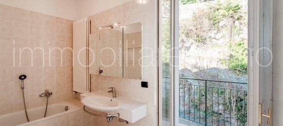 3 bedrooms Apartment in Carate Urio, Italy No. 327115 34