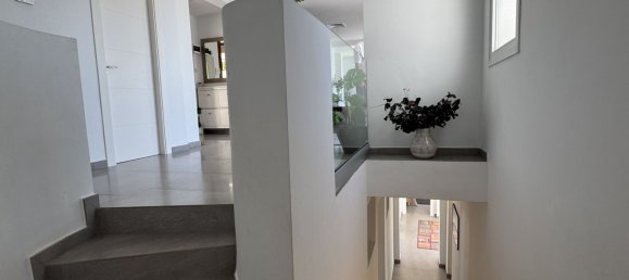 4 bedrooms Villa in Mijas, Spain No. 140078 23