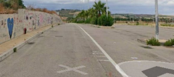 84m² Commercial property in Montedoro, Italy No. 275708 6