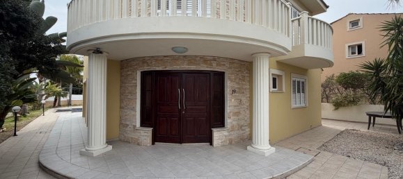 4 dormitorios villa en venta en Pyla, Larnaka, Cyprus № 25920 23