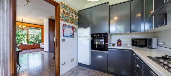 7 rooms Villa in Parma, Italy No. 66428 10