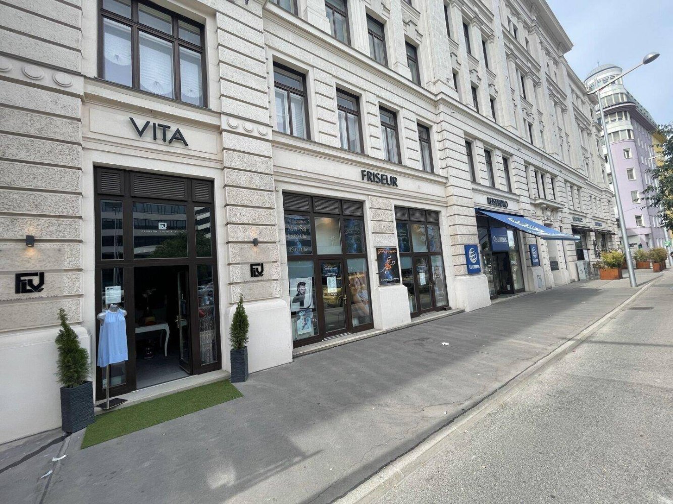 79m² Commercial property in Wieden, Austria No. 43343