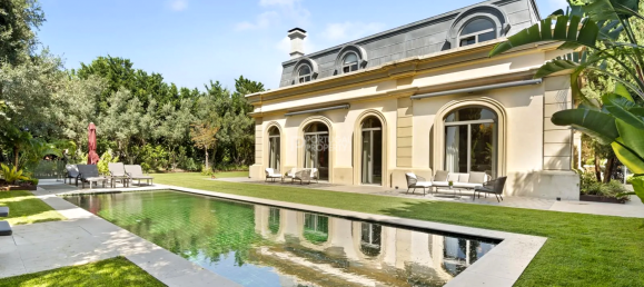 6 bedrooms Villa in Cascais, Portugal No. 94919 10