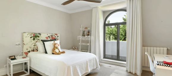 6 bedrooms Villa in Cascais, Portugal No. 94919 40