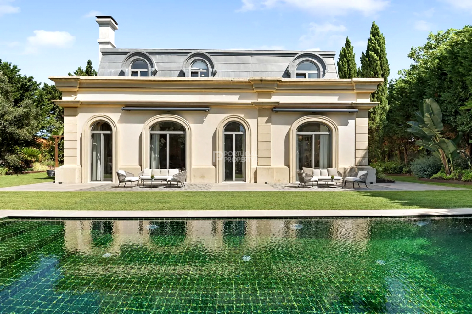 6 bedrooms Villa in Cascais, Portugal No. 94919