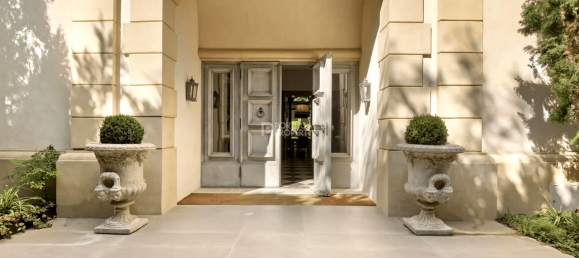 6 bedrooms Villa in Cascais, Portugal No. 94919 24