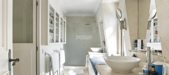 6 bedrooms Villa in Cascais, Portugal No. 94919 45