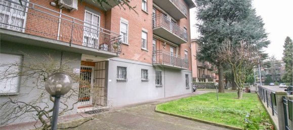 7غرفة شقة في Reggio Emilia, Italy رقم 15345 26