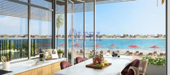 4 bedrooms Villa in Mina Al Arab, UAE No. 37459 10