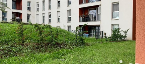 Studio in Vitry-sur-Seine, France No. 346878 2