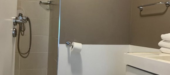 Studio in Vitry-sur-Seine, France No. 346878 7