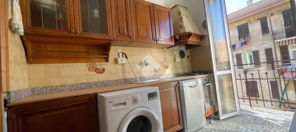 3 Schlafzimmer Wohnung in Genoa, Italy, Nr. 35858 9