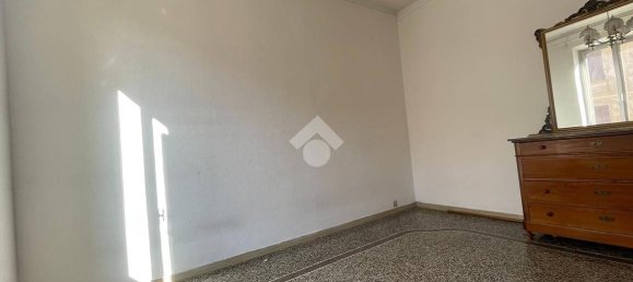 3 Schlafzimmer Wohnung in Genoa, Italy, Nr. 35858 18