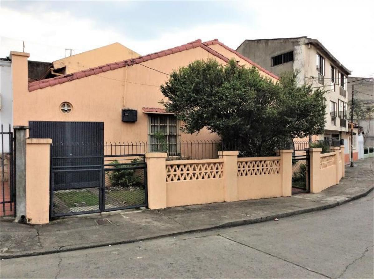 3 bedrooms House in Valle del Cauca, Colombia No. 1832