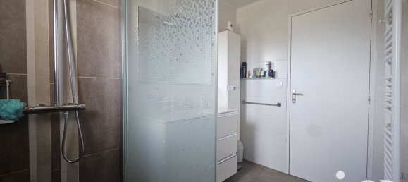 Casa de 4 dormitorios en Le Luart, France No. 357965 12