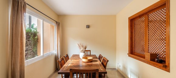 4 bedrooms Townhouse in Marbella, Spain No. 37139 6