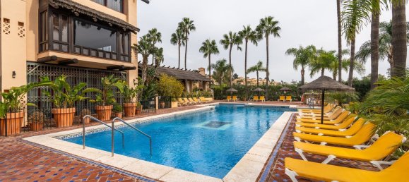 4 bedrooms Townhouse in Marbella, Spain No. 37139 20