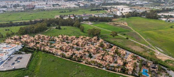 4 bedrooms Townhouse in Marbella, Spain No. 37139 18