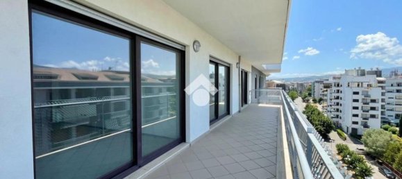 3 bedrooms Apartment in Rende, Italy No. 362502 8