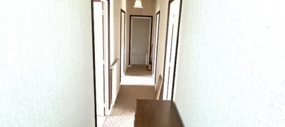 4 bedrooms House in Lange, France No. 250012 8