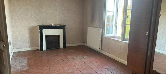 4 bedrooms House in Lange, France No. 250012 4