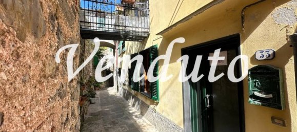 Квартира с 1 спальней в Портовенере, Италия № 154081 3