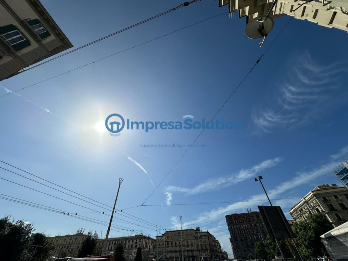 27m² Commercial property in Naples, Italy No. 338517